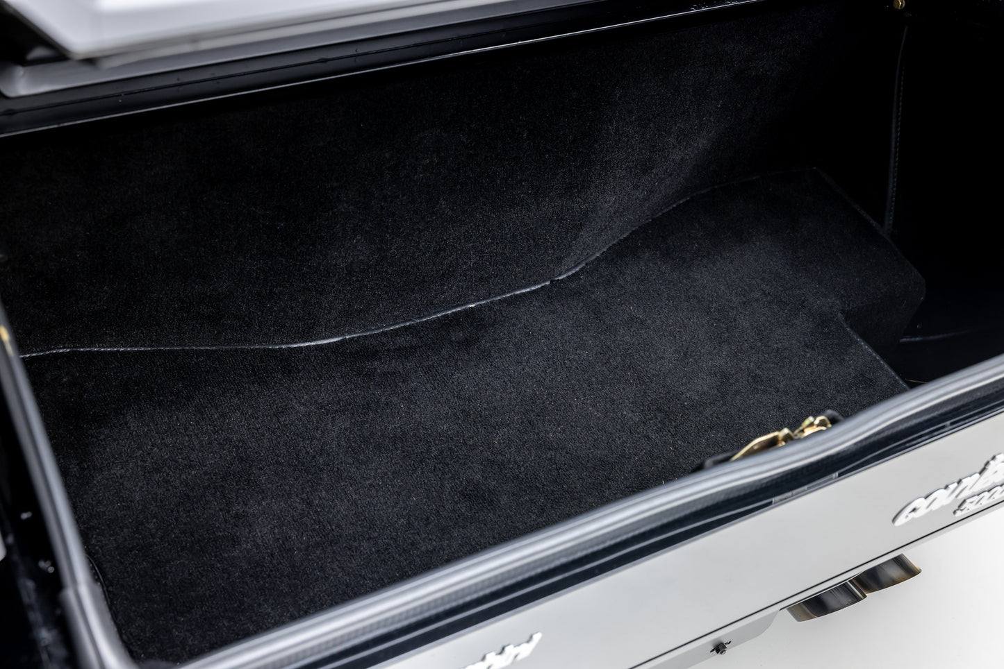 1985 Lamborghini Countach LP5000 QV "Downdraft" Specification FLA12877