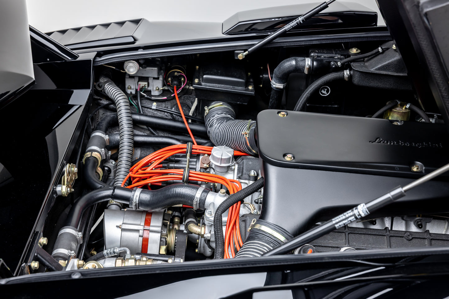 1985 Lamborghini Countach LP5000 QV "Downdraft" Specification FLA12877
