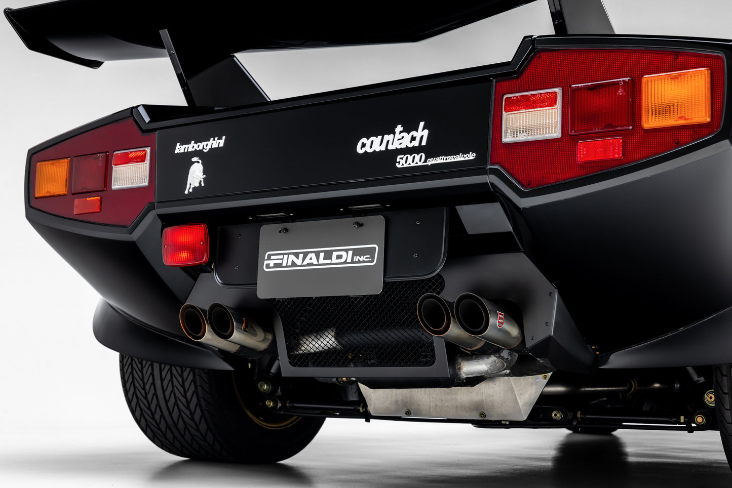 1985 Lamborghini Countach LP5000 QV "Downdraft" Specification FLA12877