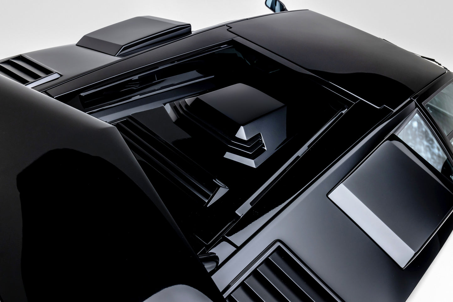 1985 Lamborghini Countach LP5000 QV "Downdraft" Specification FLA12877