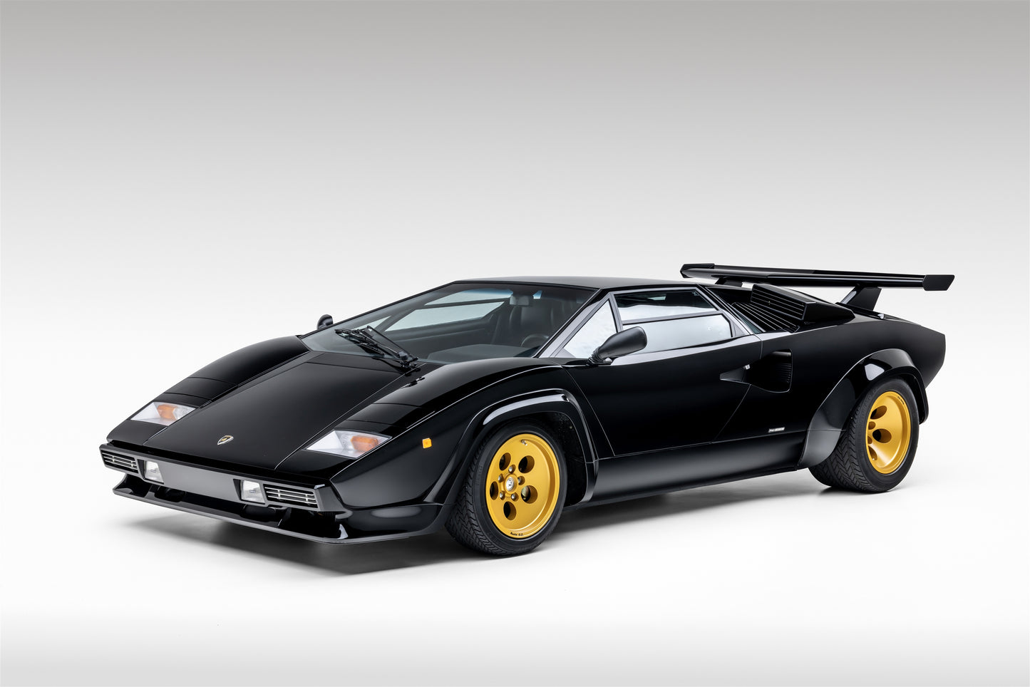 1985 Lamborghini Countach LP5000 QV "Downdraft" Specification FLA12877
