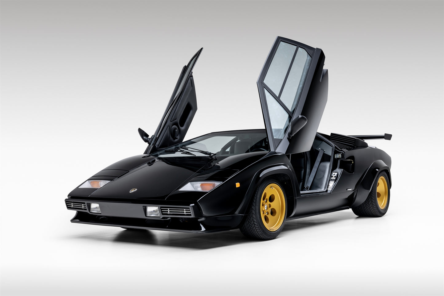 1985 Lamborghini Countach LP5000 QV "Downdraft" Specification FLA12877