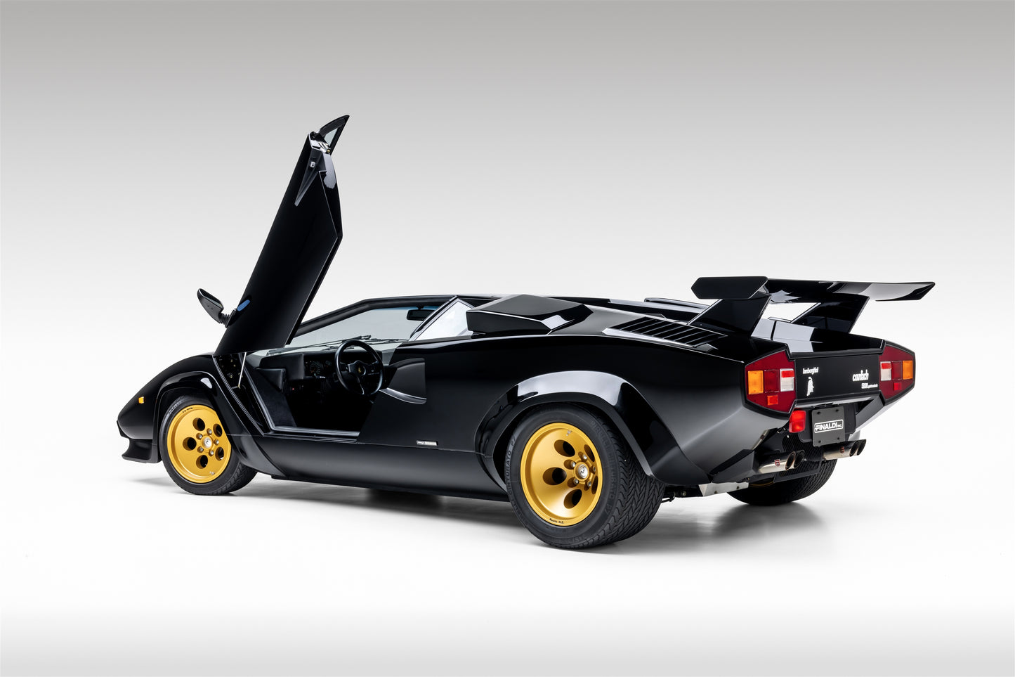 1985 Lamborghini Countach LP5000 QV "Downdraft" Specification FLA12877