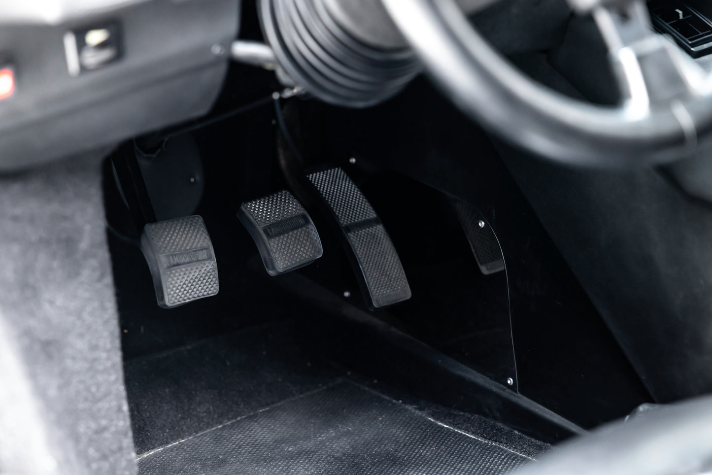 1985 Lamborghini Countach LP5000 QV "Downdraft" Specification FLA12877